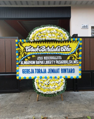 Papan Bunga Duka di Pekan Binjai